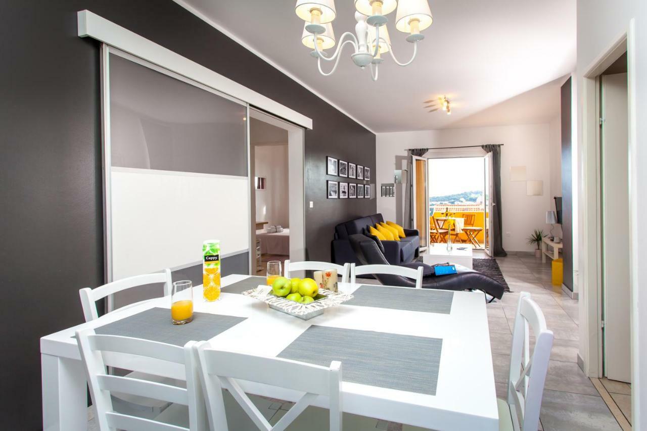 Two Bedroom Apartment With A Sea View & A Balcony Ragusa Esterno foto