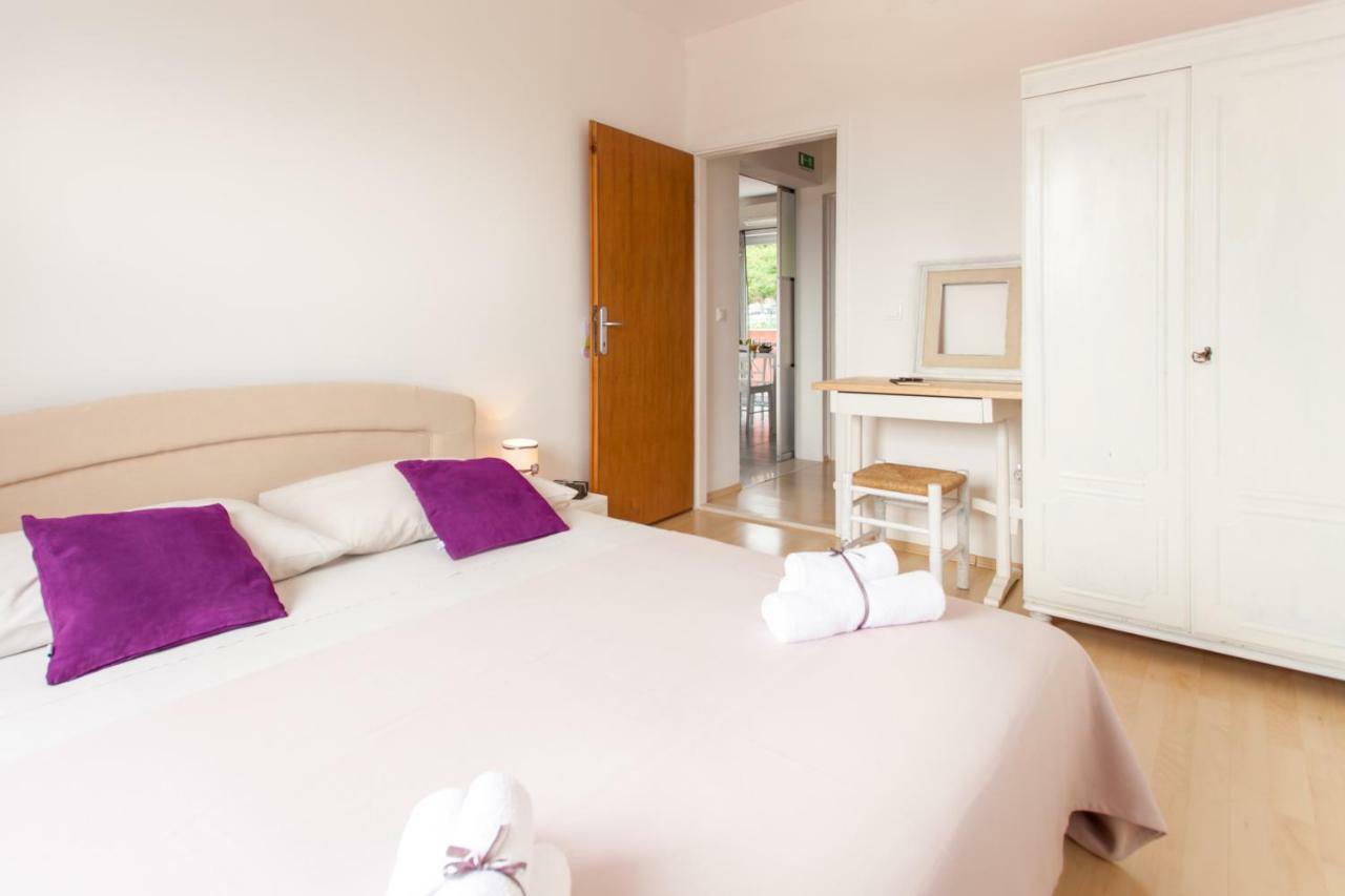 Two Bedroom Apartment With A Sea View & A Balcony Ragusa Esterno foto