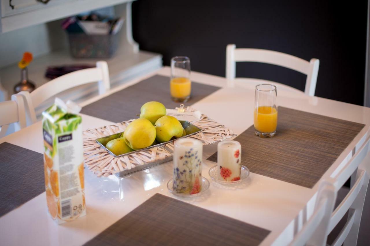 Two Bedroom Apartment With A Sea View & A Balcony Ragusa Esterno foto